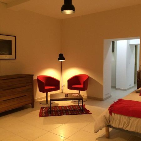 Le Studio Du Chateau Auriac-sur-Vendinelle Luaran gambar